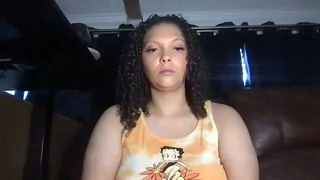 Snapshot of LuLuValenttine101 chatting on March 14, 2026, 11:21 pm LuLuValenttine101 online show from March 14, 2026, 11:21 pm