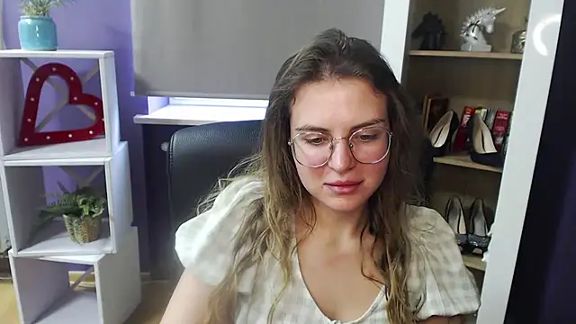 Zoey Erotic online show from February 18, 2025, 8:38 am