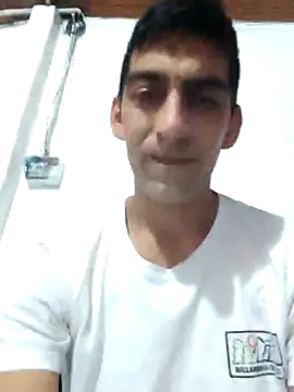 Snapshot of Elverguditojaja chatting on April 24, 2026, 9:23 am Elverguditojaja online show from April 24, 2026, 9:23 am