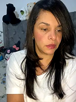 Snapshot of Kataliina chatting on November 29, 2025, 4:59 am Kataliina online show from November 29, 2025, 4:59 am