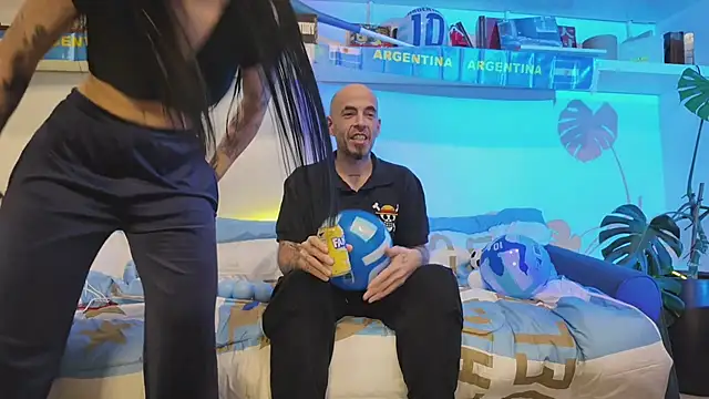 Elnonoykeila77 online show from July 16, 2026, 10:05 pm