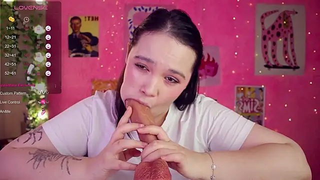 Chery Lady22 online show from November 5, 2025, 6:02 am