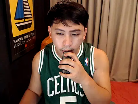 Snapshot of princeJayX chatting on March 30, 2026, 12:33 am princeJayX online show from March 30, 2026, 12:33 am