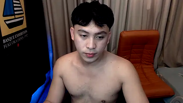 Snapshot of princeJayX chatting on April 13, 2026, 4:29 am princeJayX online show from April 13, 2026, 4:29 am