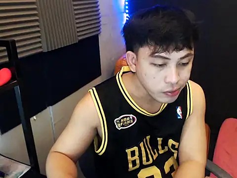Snapshot of princeJayX chatting on June 18, 2026, 9:09 am princeJayX online show from June 18, 2026, 9:09 am