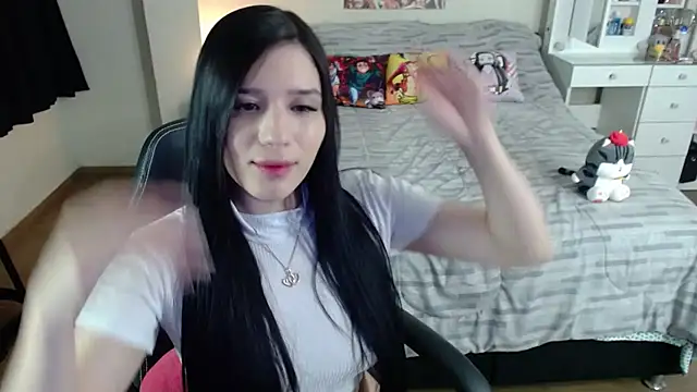 kittykat18x online show from November 26, 2025, 1:06 am