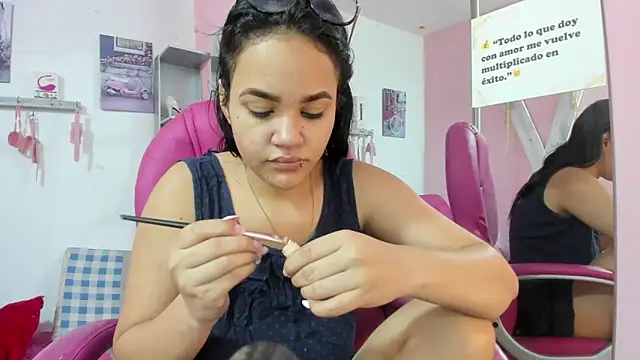 CAMILA--REY online show from October 3, 2025, 12:35 pm