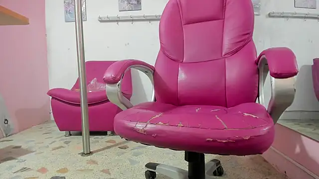 CAMILA--REY online show from November 15, 2025, 10:59 pm