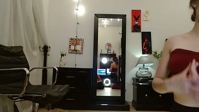 3littleschoolteens online show from March 16, 2025, 7:48 am