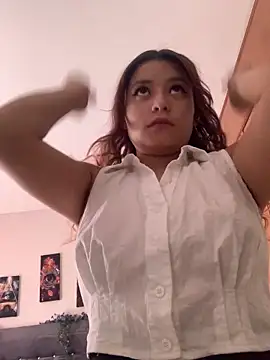 3littleschoolteens online show from September 24, 2025, 4:43 pm