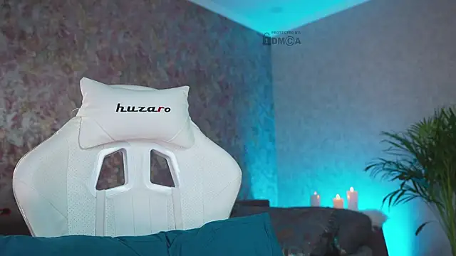 misstics  online show from November 24, 2025, 7:46 pm