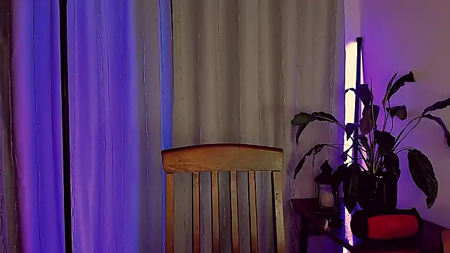 Snapshot of 5_in_one chatting on February 1, 2026, 5:17 am 5 in one online show from February 1, 2026, 5:17 am