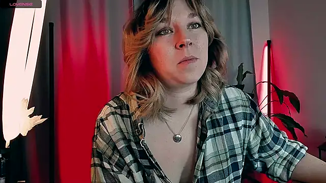 Snapshot of 5_in_one chatting on February 18, 2026, 4:19 am 5 in one online show from February 18, 2026, 4:19 am