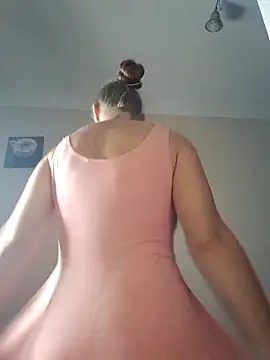 Keli Jessi online show from November 30, 2025, 2:43 pm