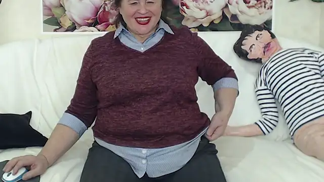 FlaviaSquirts online show from February 25, 2025, 2:44 pm