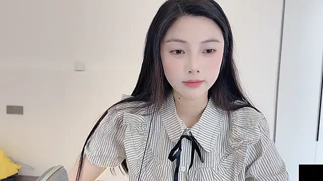 HaagenDazs  online show from February 19, 2025, 5:49 am