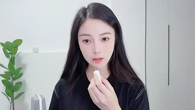 HaagenDazs  online show from September 10, 2025, 1:11 pm