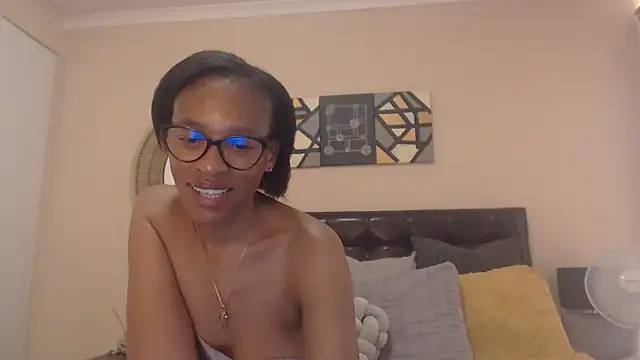 Snapshot of Creamyass22 chatting on February 25, 2025, 3:05 pm Creamyass22 online show from February 25, 2025, 3:05 pm