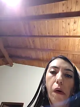 LunaZambrano online show from January 14, 2026, 1:44 am