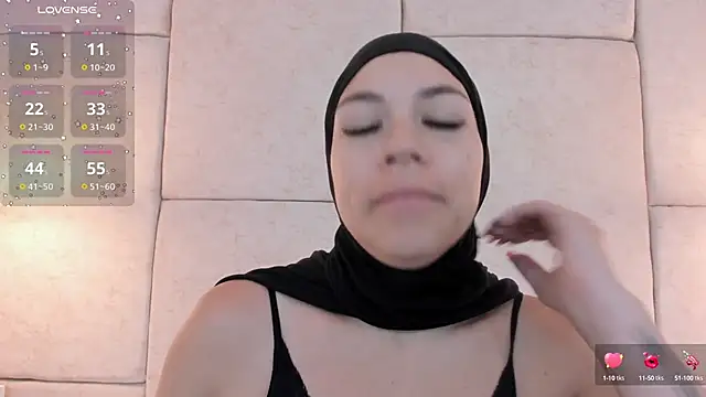 Snapshot of aisha_vs chatting on December 31, 2024, 12:15 pm aisha vs online show from December 31, 2024, 12:15 pm