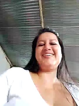 Snapshot of keilymadam chatting on December 17, 2024, 1:27 pm keilymadam online show from December 17, 2024, 1:27 pm