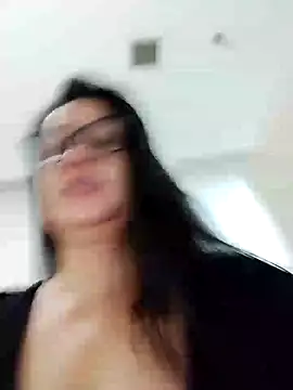 Snapshot of keilymadam chatting on January 17, 2025, 3:11 pm keilymadam online show from January 17, 2025, 3:11 pm