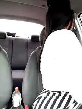 Snapshot of keilymadam chatting on January 28, 2025, 2:21 pm keilymadam online show from January 28, 2025, 2:21 pm