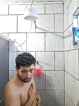 Snapshot of Mael220 chatting on September 25, 2025, 9:07 pm Mael220 online show from September 25, 2025, 9:07 pm