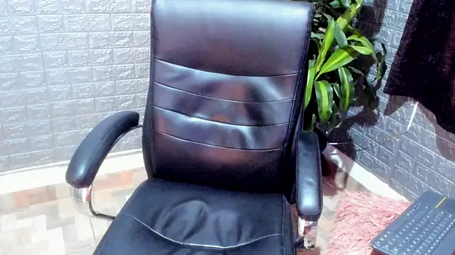 Dmtry6 online show from February 12, 2026, 5:19 pm