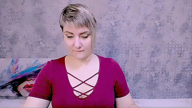 Djullia online show from October 16, 2025, 5:52 am