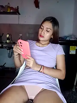 annie-19 online show from December 13, 2024, 7:10 pm