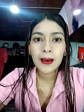 annie-19 online show from January 31, 2025, 7:18 pm