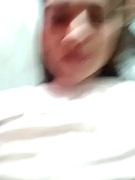 annie-19 online show from February 22, 2025, 7:47 pm