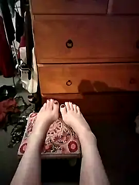 bellaau online show from January 3, 2025, 1:25 pm