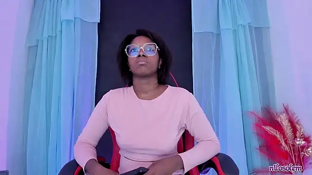 nilosolem online show from November 14, 2025, 9:35 pm