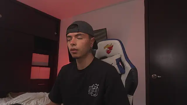  morghan  online show from February 2, 2026, 8:07 pm