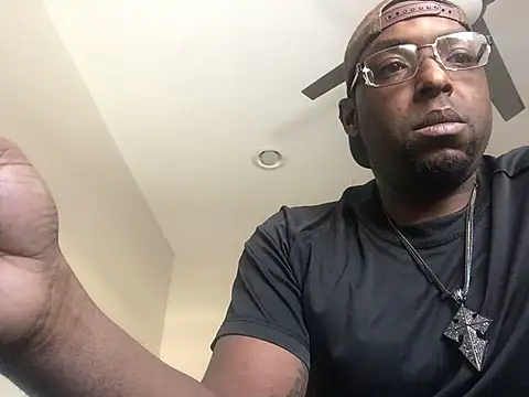 Londonfrotadejr online show from January 28, 2025, 10:12 pm