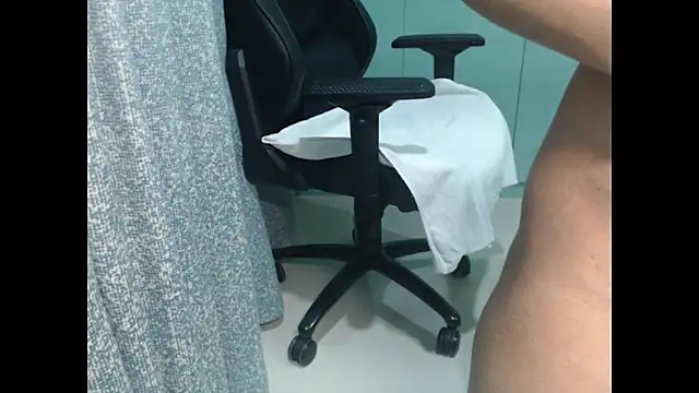 CuteRhea69 online show from October 12, 2025, 12:26 pm