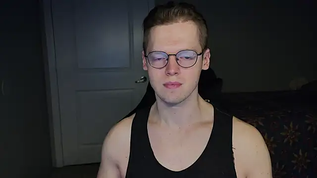 Snapshot of doloresman chatting on February 18, 2026, 10:39 pm doloresman online show from February 18, 2026, 10:39 pm