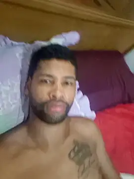 Snapshot of Lxlz chatting on October 28, 2025, 4:53 pm Lxlz online show from October 28, 2025, 4:53 pm