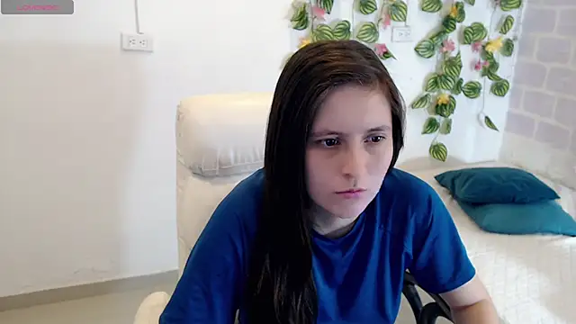 Snapshot of tania_sweet__ chatting on November 21, 2025, 3:11 pm tania sweet online show from November 21, 2025, 3:11 pm