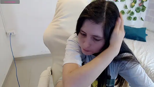 Snapshot of tania_sweet__ chatting on February 3, 2026, 5:29 pm tania sweet online show from February 3, 2026, 5:29 pm