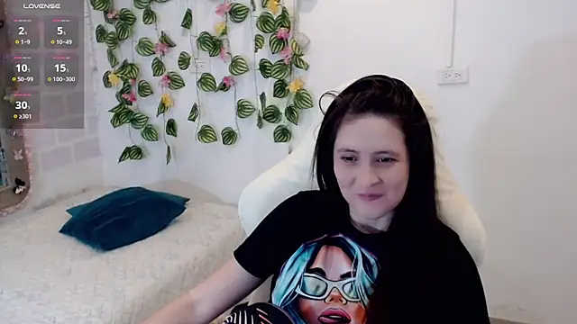 Snapshot of tania_sweet__ chatting on March 19, 2026, 7:18 pm tania sweet online show from March 19, 2026, 7:18 pm