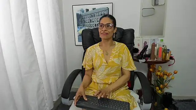 Aries Mature online show from March 22, 2025, 2:14 pm