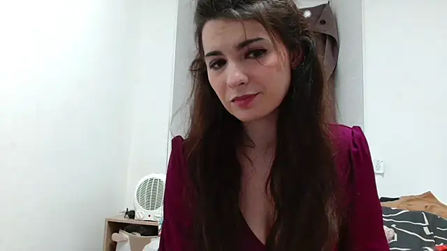 Snapshot of desirmiss1 chatting on December 17, 2025, 7:58 am desirmiss1 online show from December 17, 2025, 7:58 am