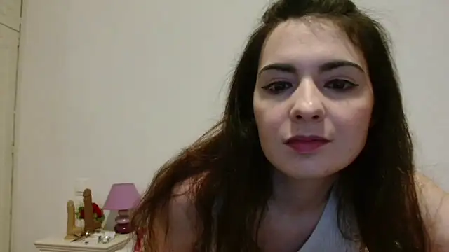 desirmiss1 online show from April 1, 2026, 6:47 am