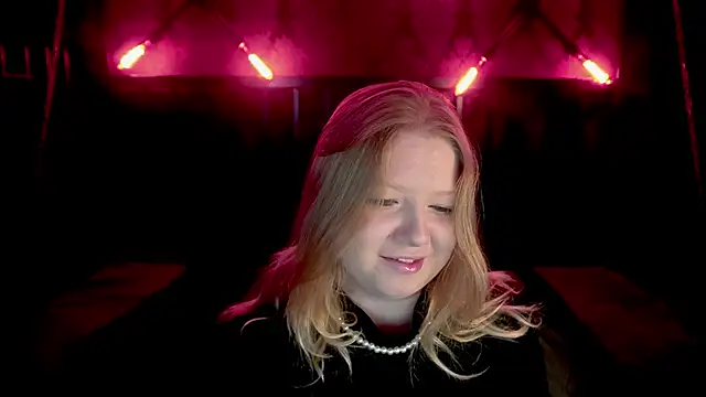 Tinker Belll online show from November 26, 2025, 8:10 pm