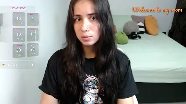 Snapshot of valentina_angel chatting on February 5, 2026, 3:22 am valentina angel online show from February 5, 2026, 3:22 am