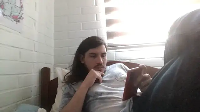 hung weeb online show from December 15, 2024, 2:27 pm