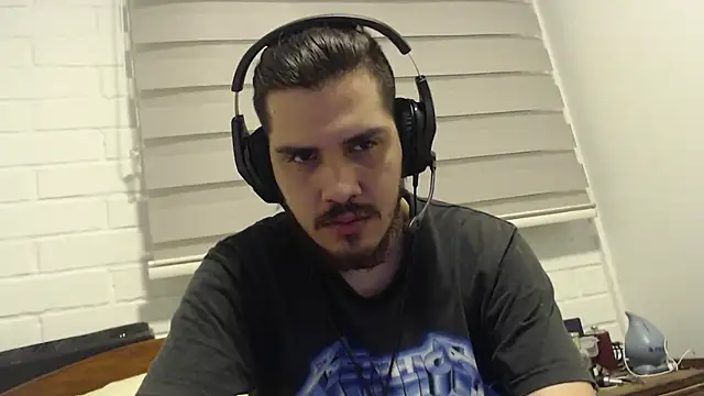 hung weeb online show from February 4, 2025, 6:57 am